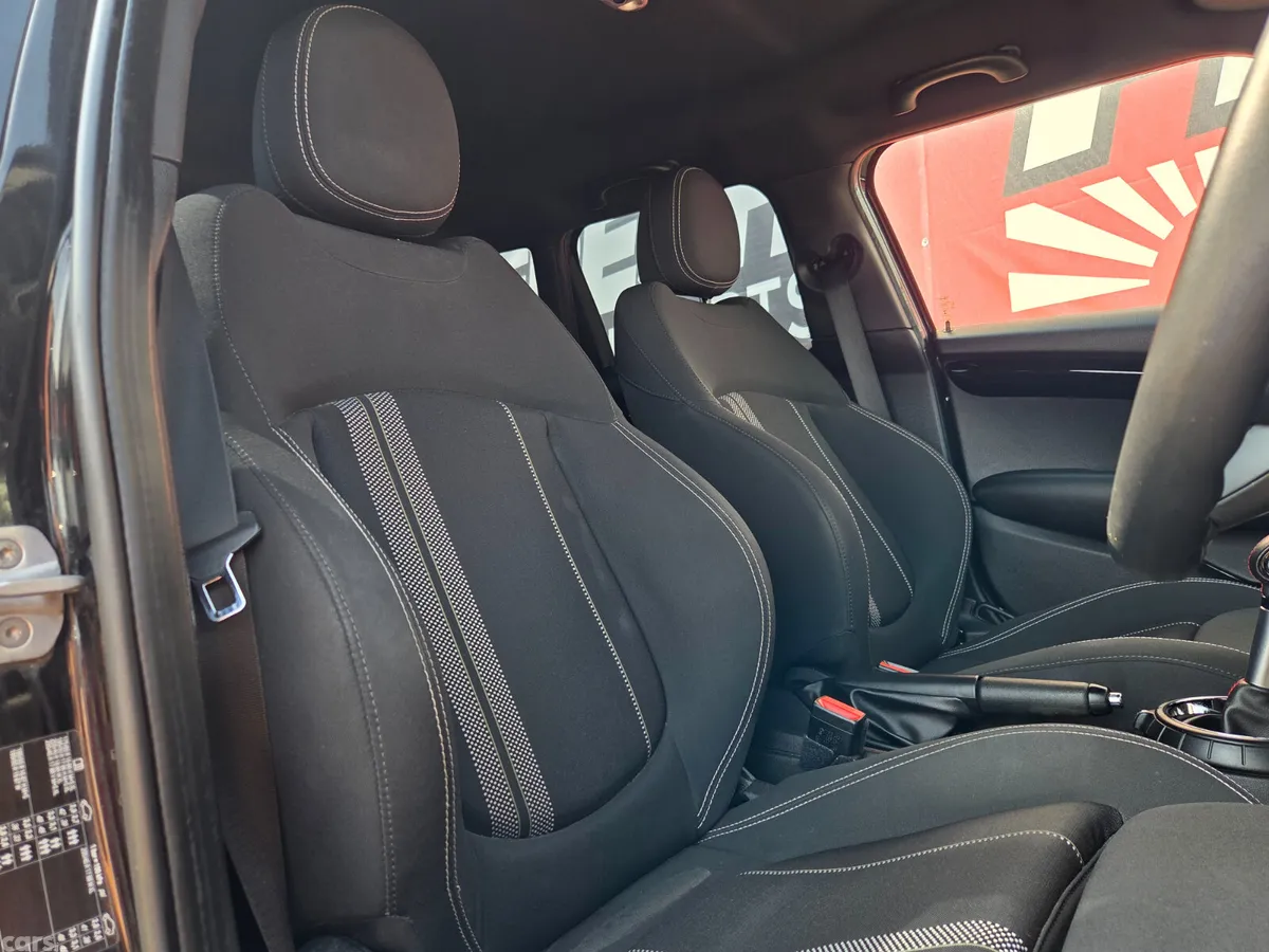 Mini Cooper Hatchback, Petrol, 2017, Black