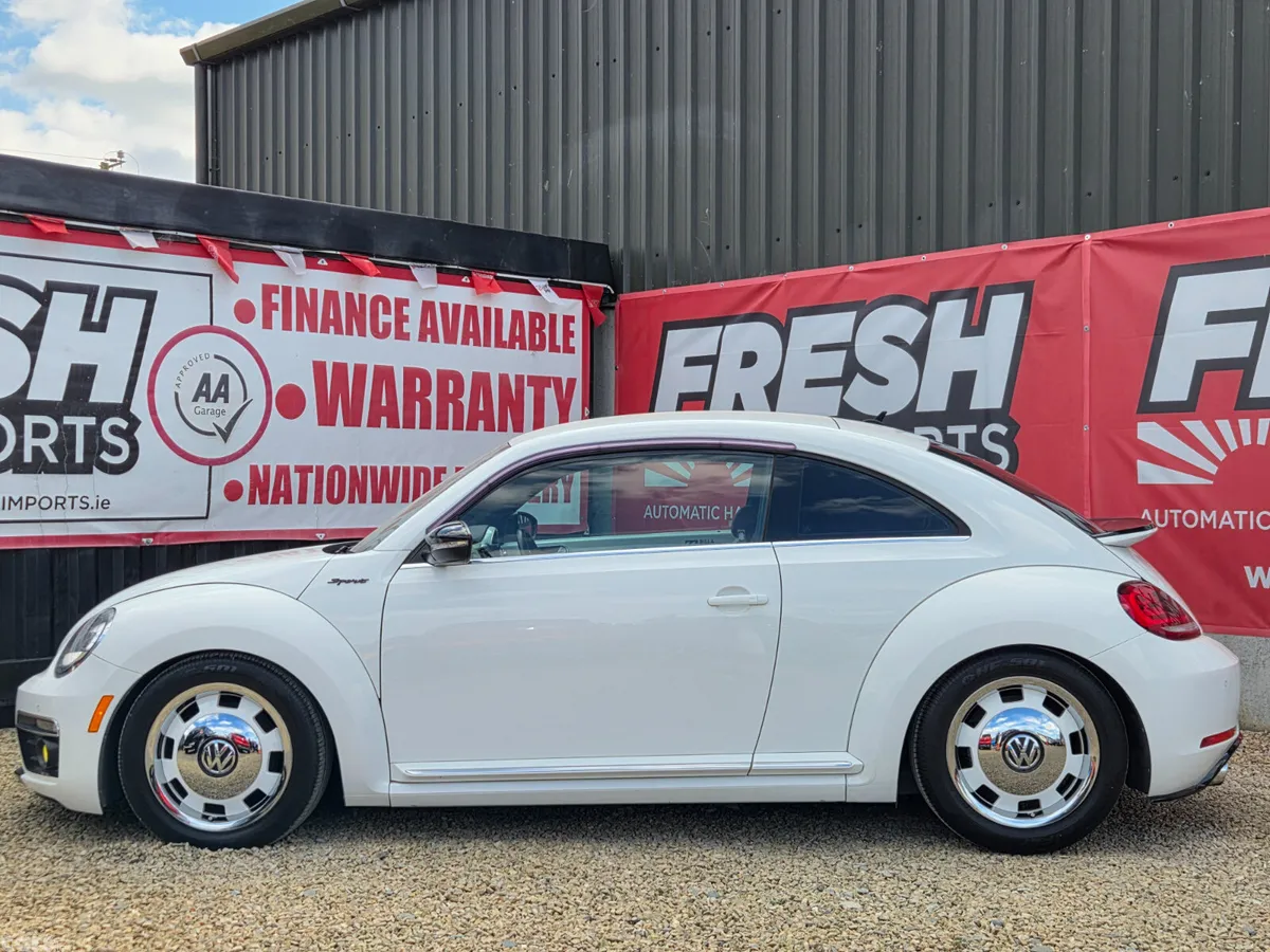 Volkswagen Beetle Hatchback, Petrol, 2014, White