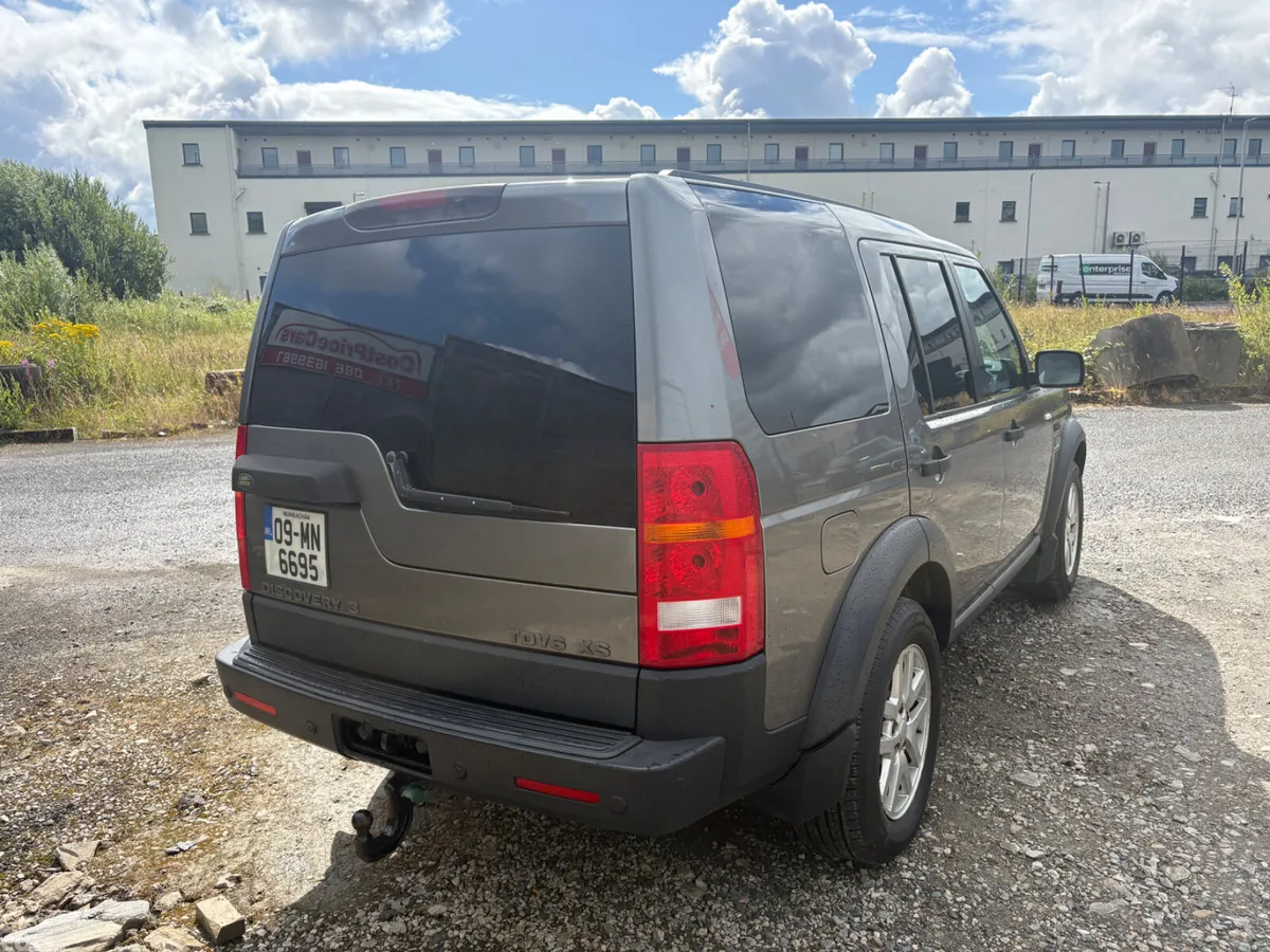 Land Rover Discovery SUV, Diesel, 2009, Grey