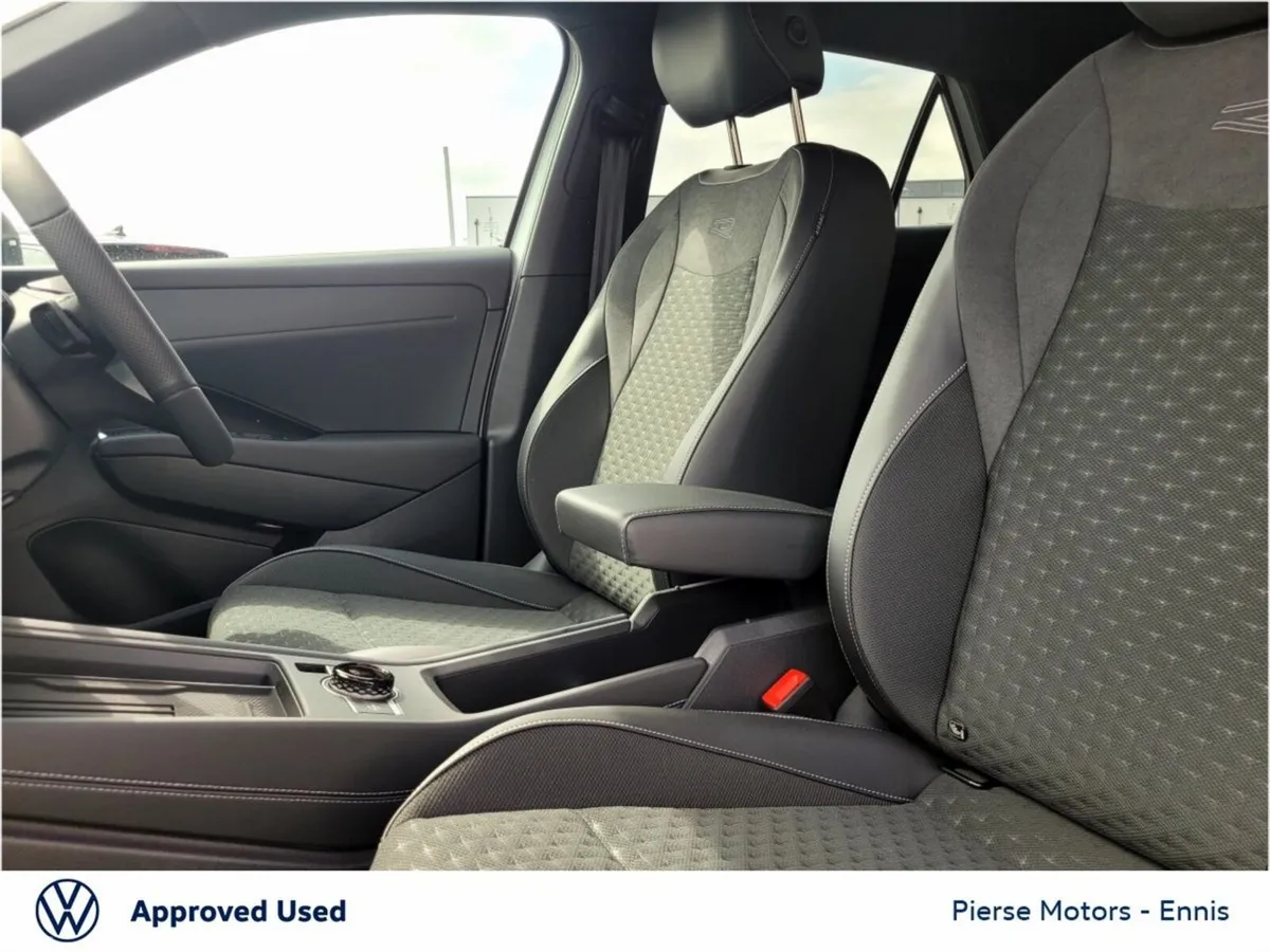 Volkswagen T-Roc SUV, Petrol, 2026, White