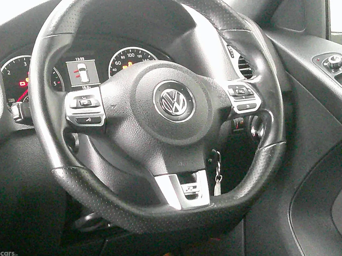 Volkswagen Tiguan SUV, Diesel, 2014, White