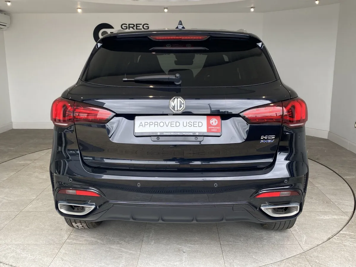 MG HS SUV, Petrol Hybrid, 2024, Black