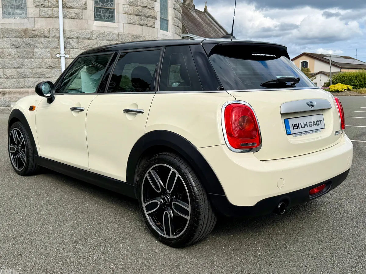 Mini Cooper Hatchback, Petrol, 2015, White