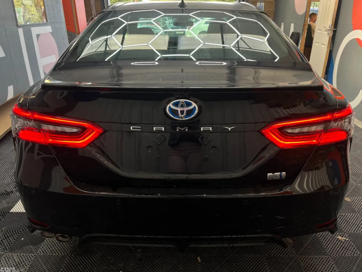 Toyota Camry Saloon, Petrol Hybrid, 2023, Black