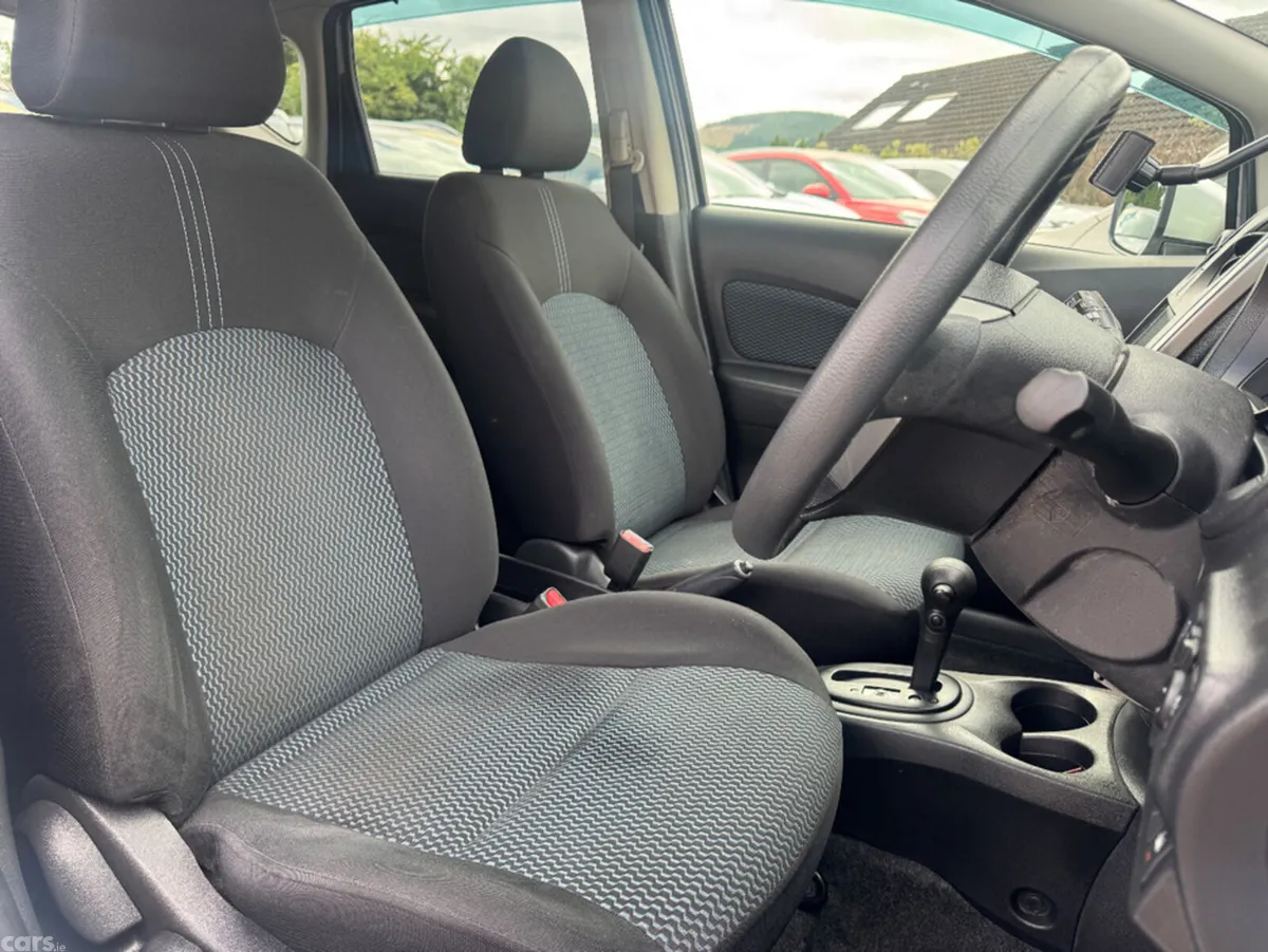 Nissan Note Hatchback, Petrol, 2016, Silver