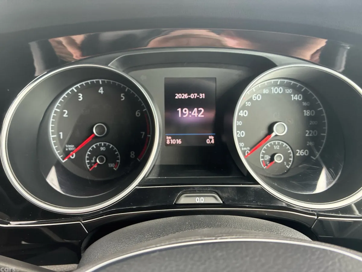 Volkswagen Touran SUV, Petrol, 2019, Grey