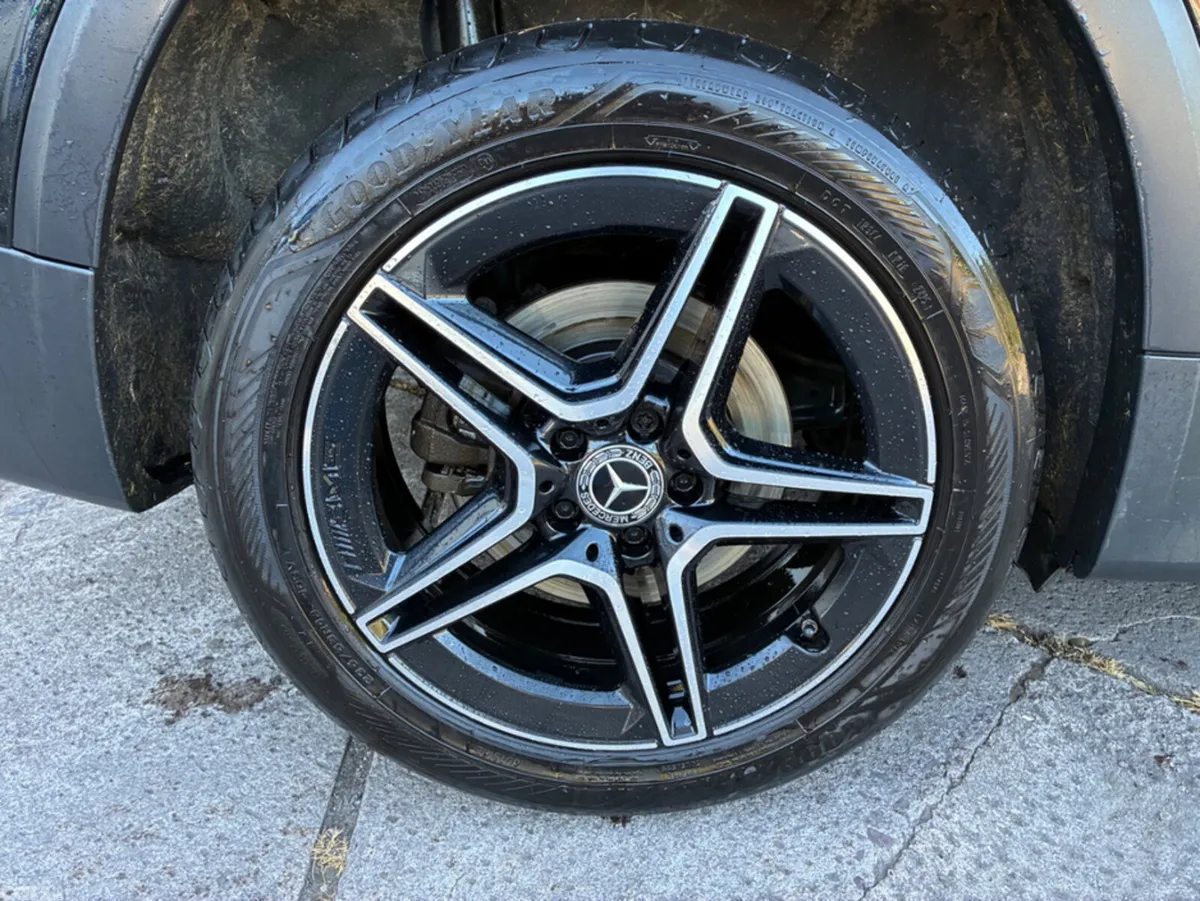 Mercedes-Benz GLB SUV, Diesel, 2023, Black