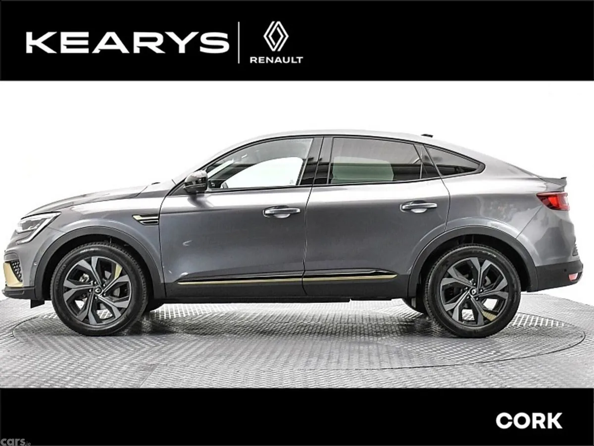 Renault Arkana SUV, Petrol Hybrid, 2023, Grey