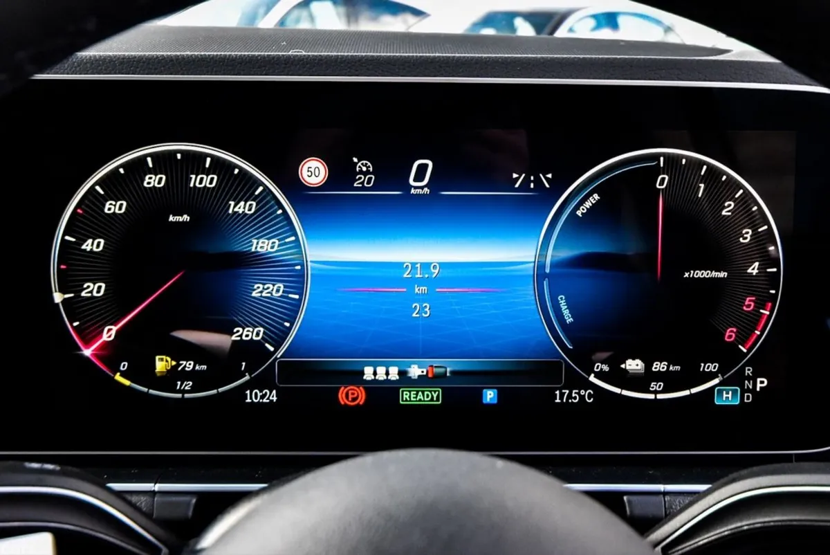 Mercedes-Benz GLE SUV, Diesel Plug-in Hybrid, 2027, Black