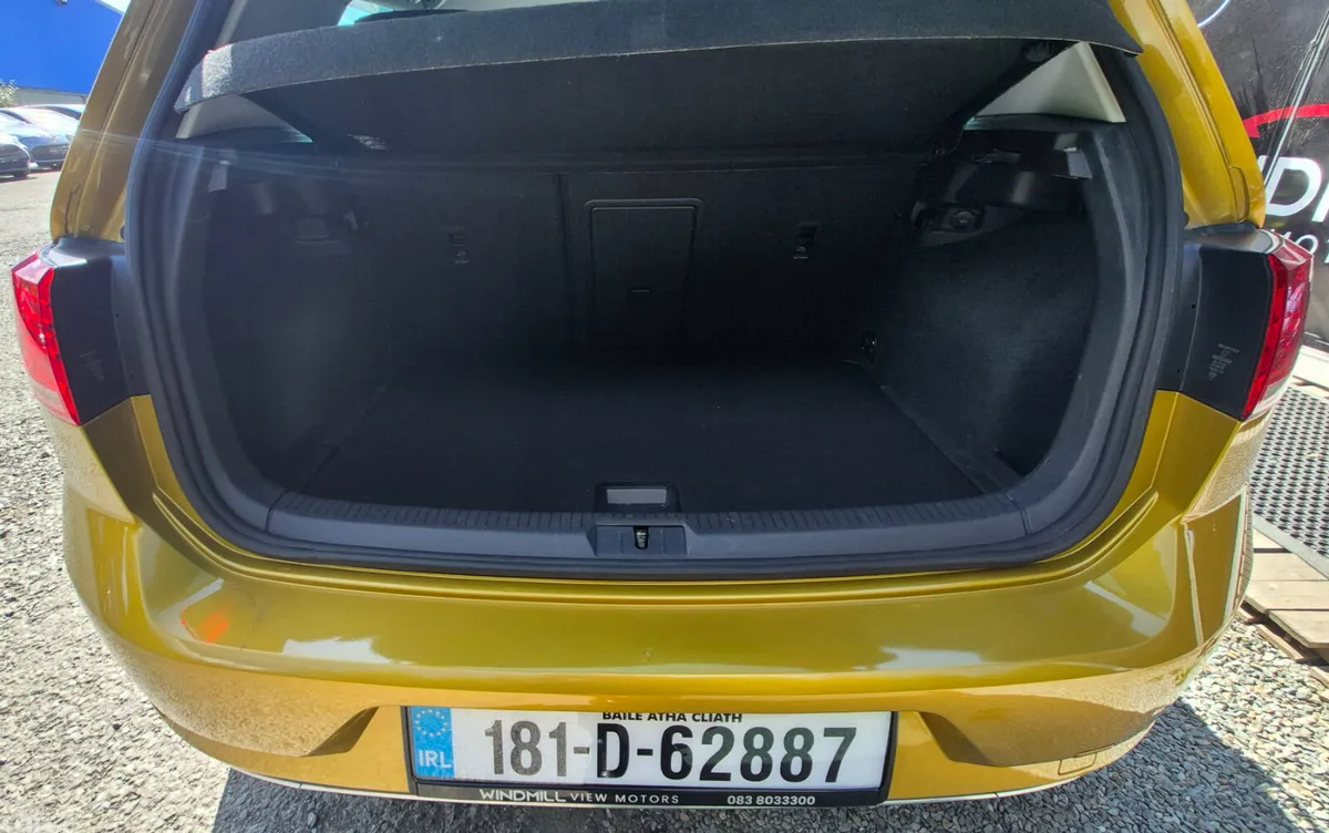 Volkswagen Golf Hatchback, Petrol, 2018, Gold