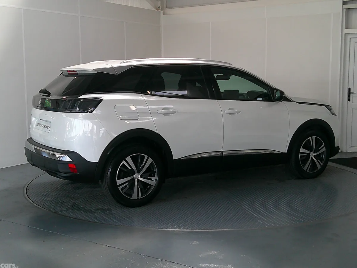 Peugeot 3008 SUV, Diesel, 2023, White