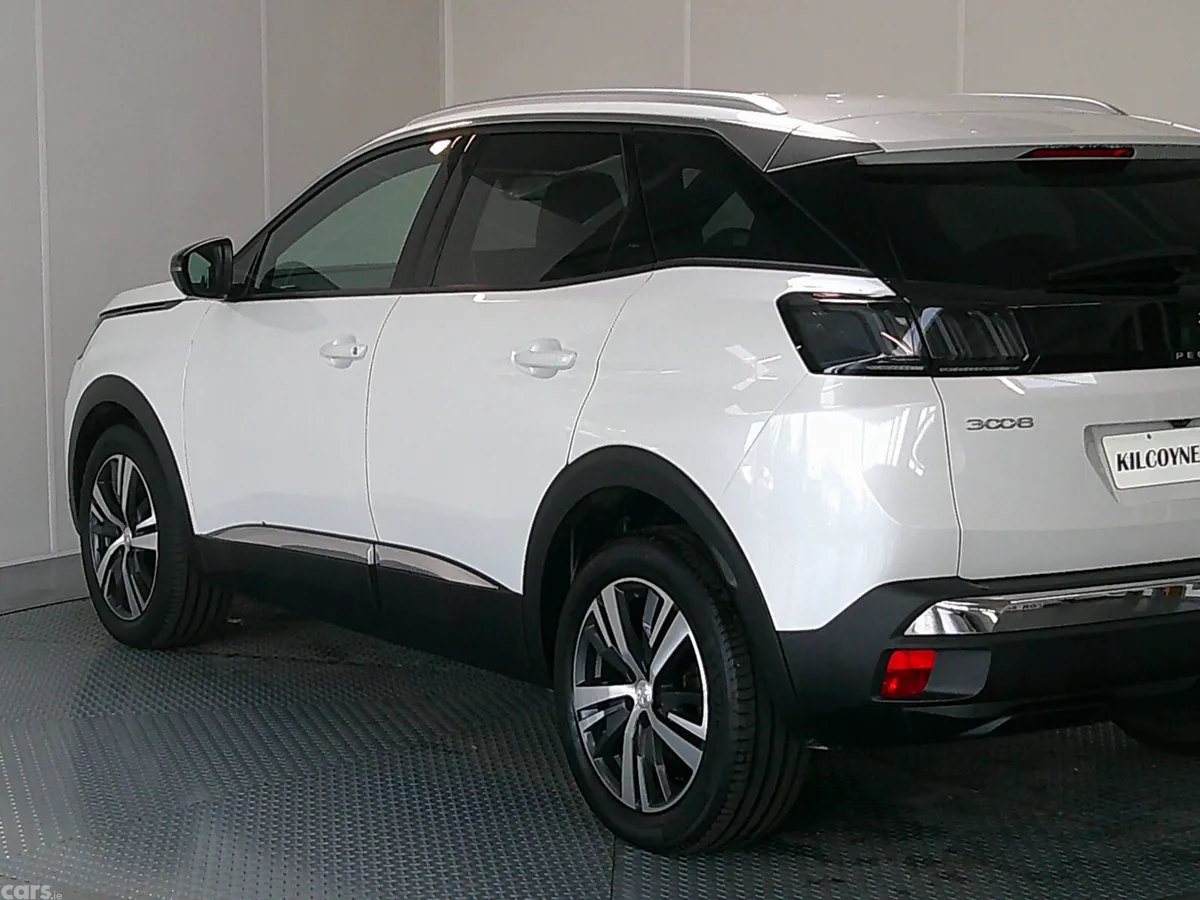 Peugeot 3008 SUV, Diesel, 2023, White