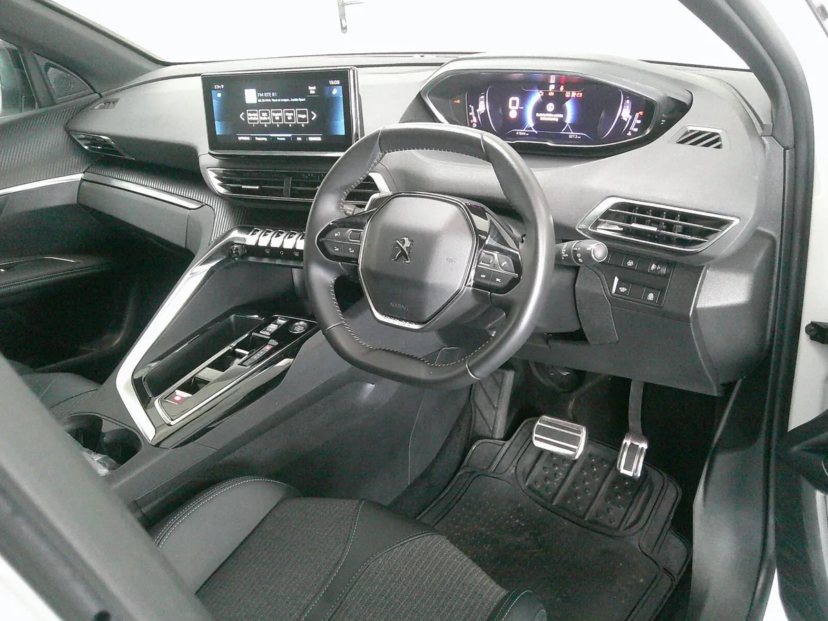 Peugeot 3008 SUV, Diesel, 2023, White