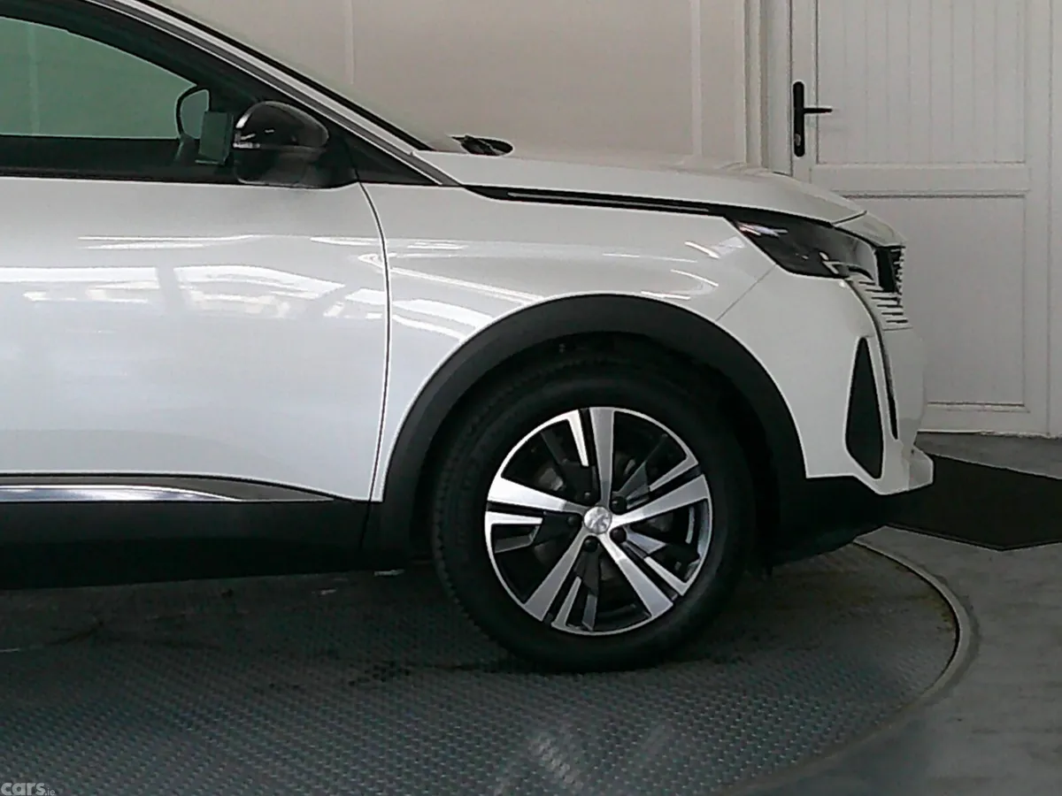 Peugeot 3008 SUV, Diesel, 2023, White
