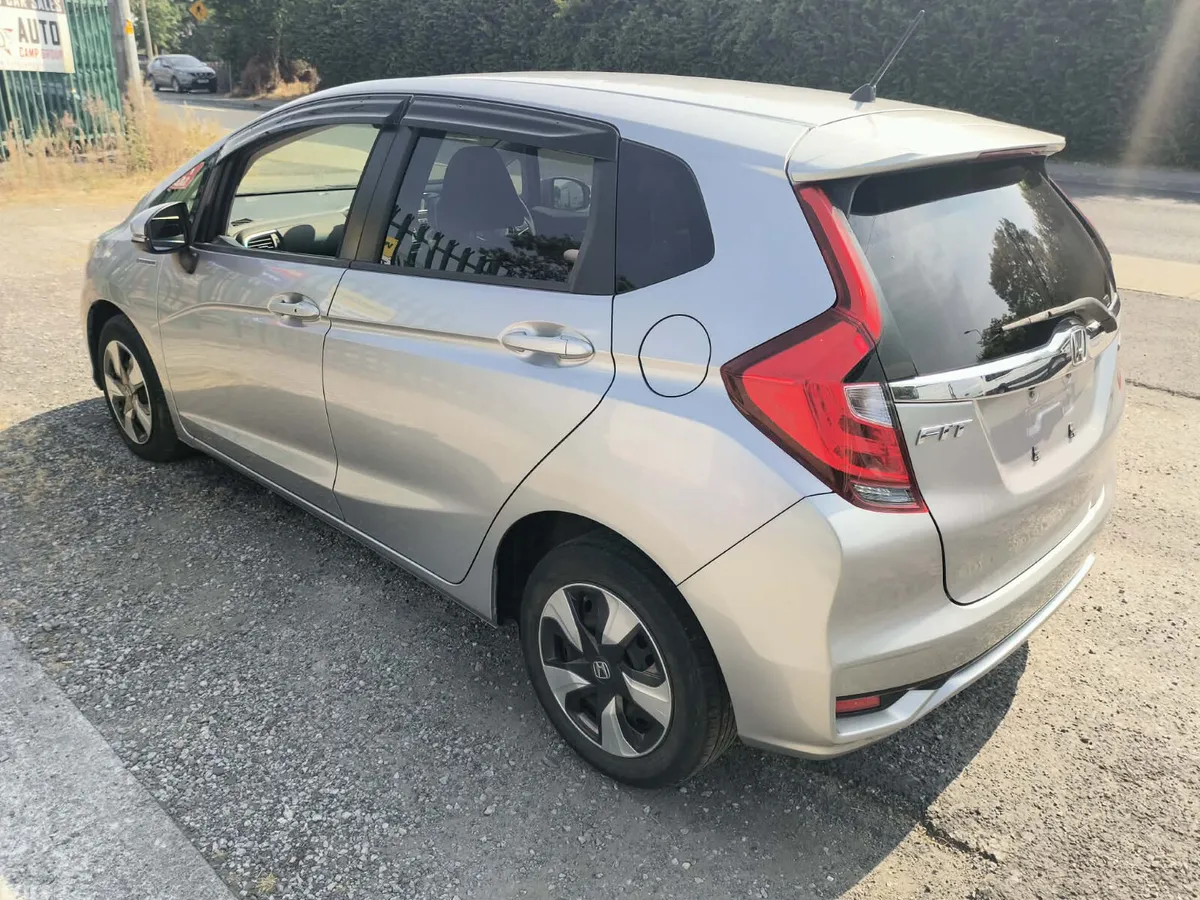 Honda Fit Hatchback, Petrol Hybrid, 2019, Silver