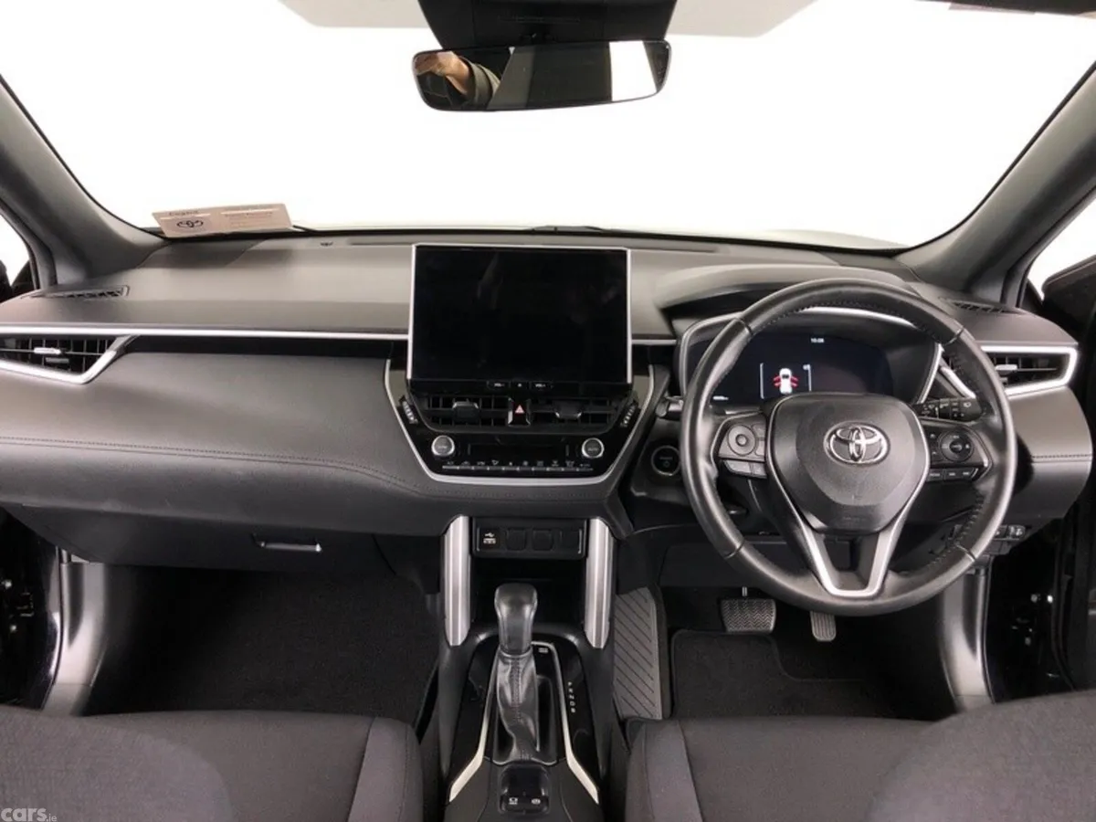 Toyota Corolla Cross Hatchback, Petrol Hybrid, 2024, Black