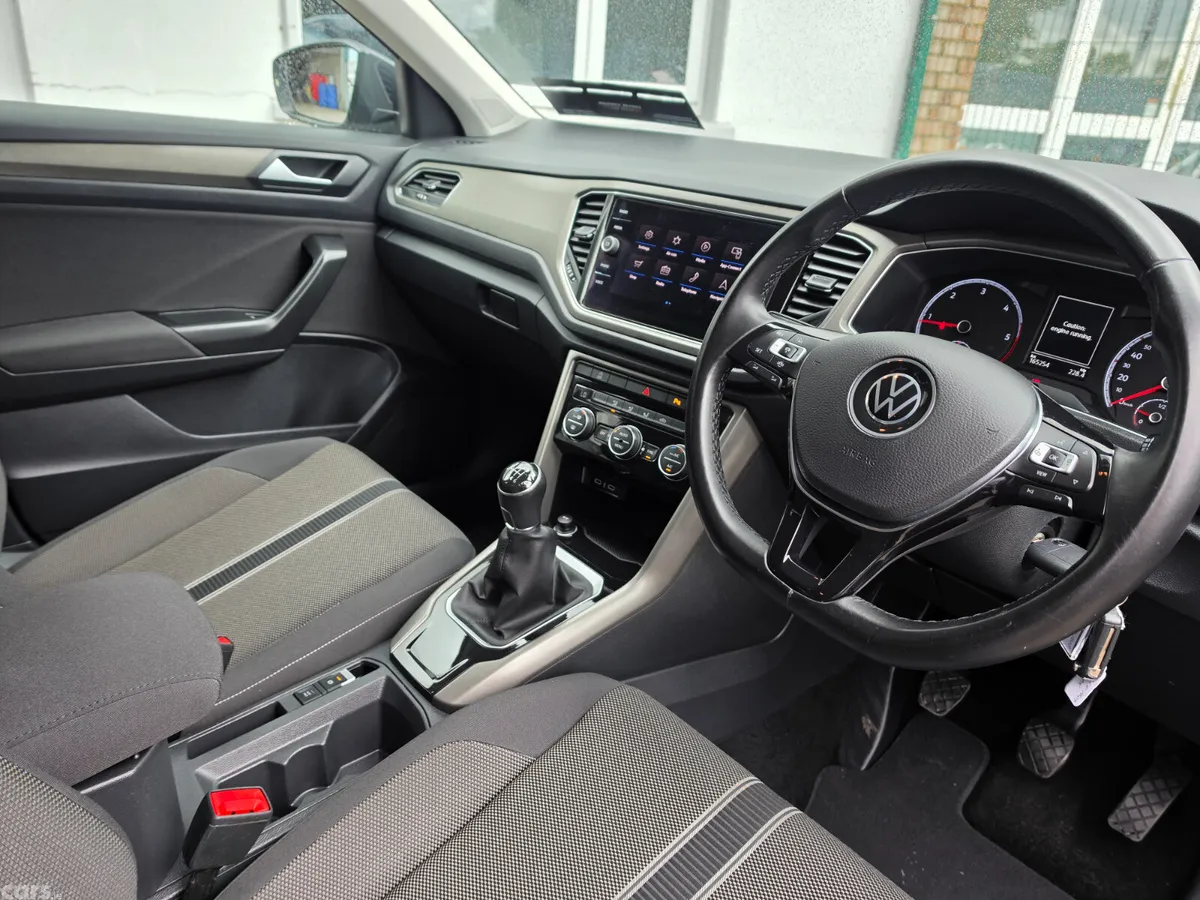 Volkswagen T-Roc SUV, Diesel, 2021, Grey