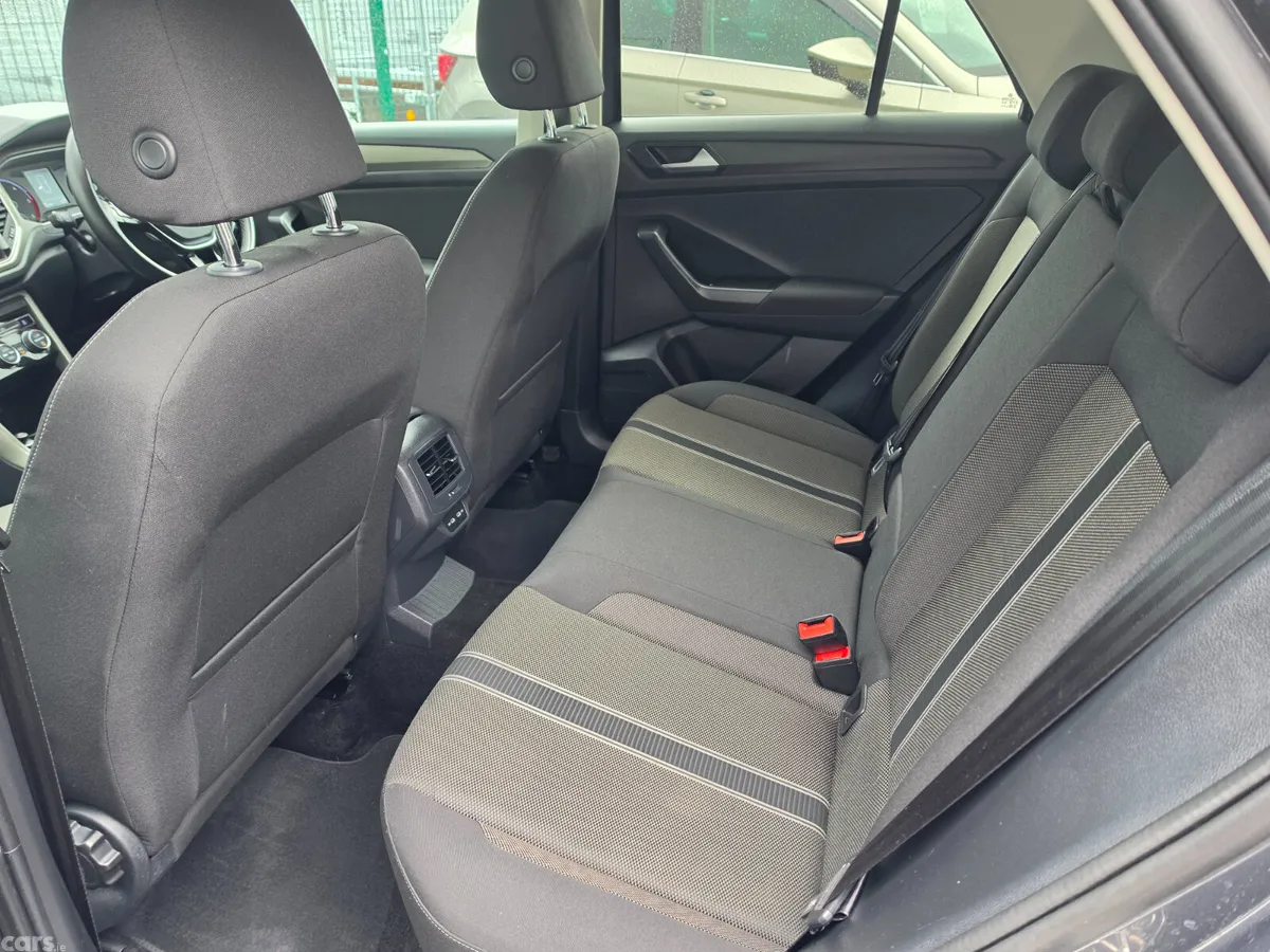 Volkswagen T-Roc SUV, Diesel, 2021, Grey