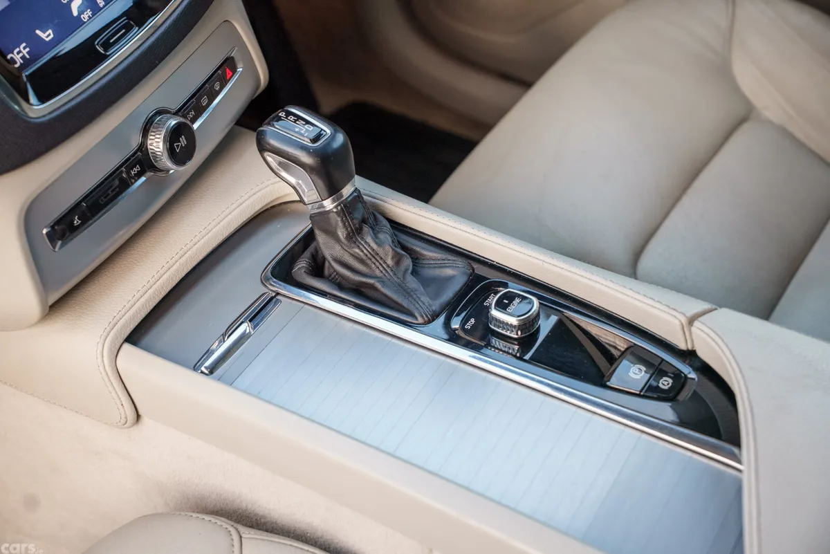Volvo XC90 SUV, Diesel, 2015, Bronze