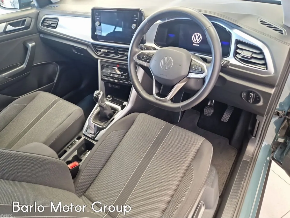 Volkswagen T-Roc SUV, Diesel, 2024, Blue