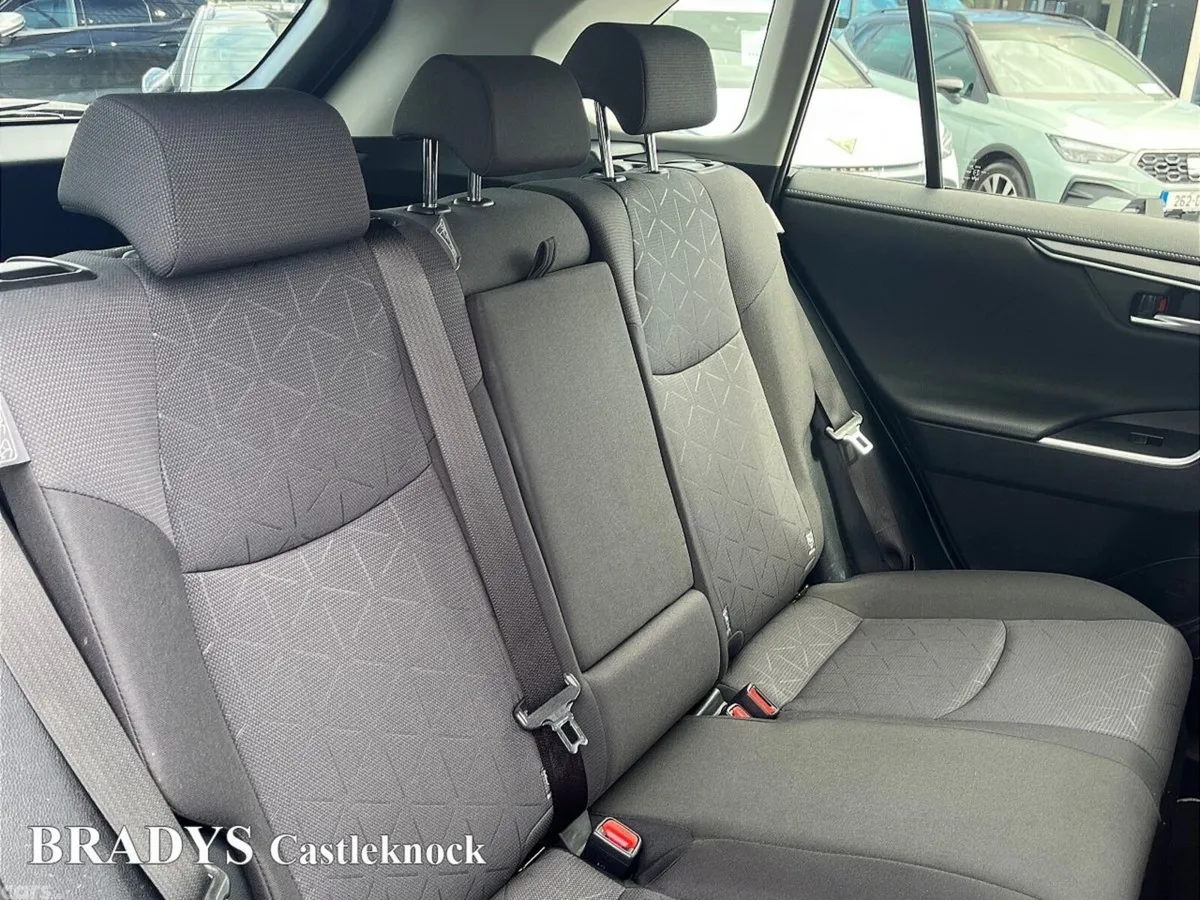 Toyota RAV4 SUV, Petrol Hybrid, 2022, Blue