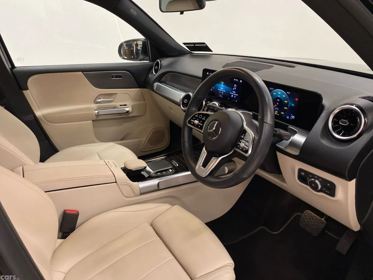 Mercedes-Benz GLB Hatchback, Petrol, 2023, Black