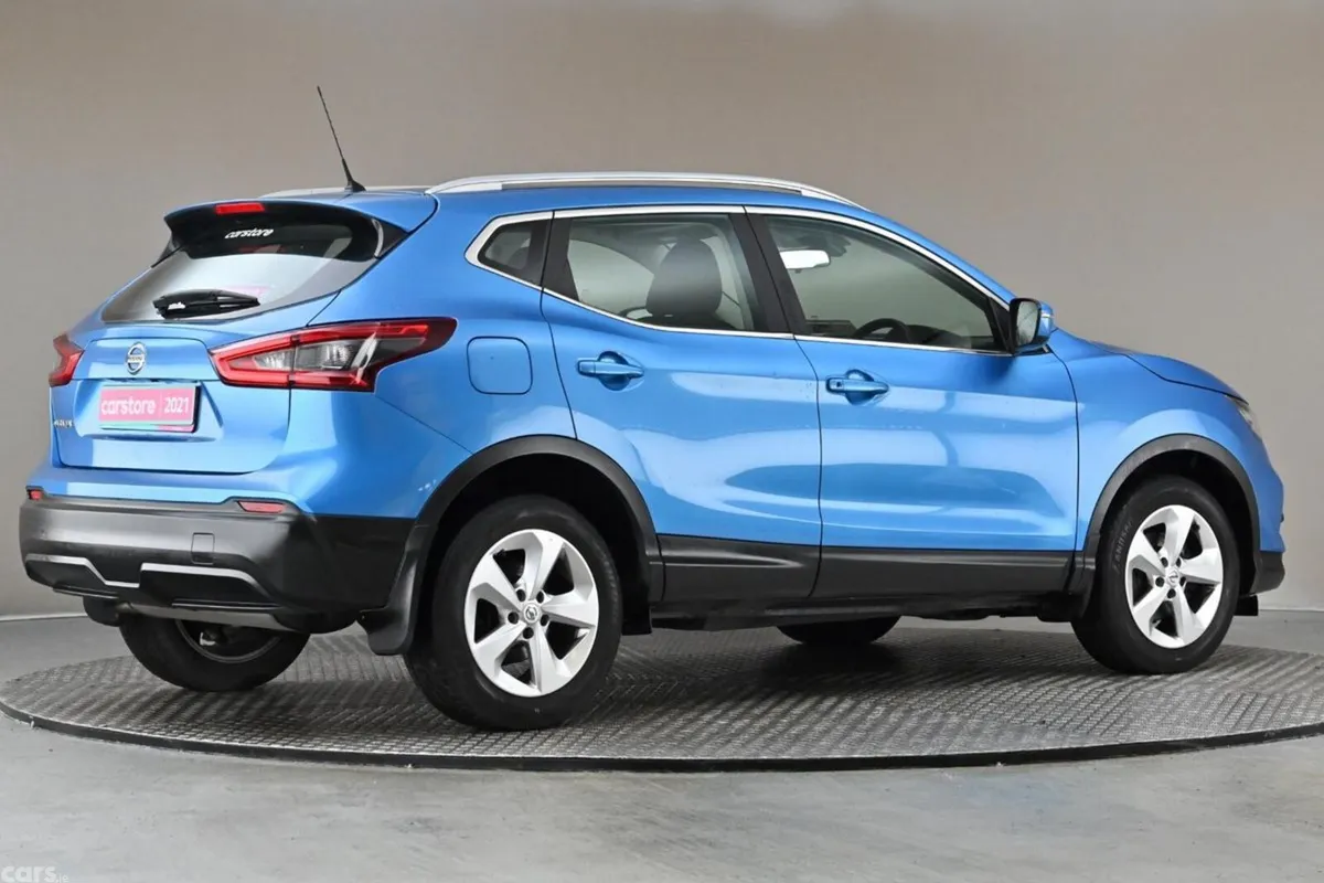 Nissan Qashqai SUV, Petrol, 2021, Blue