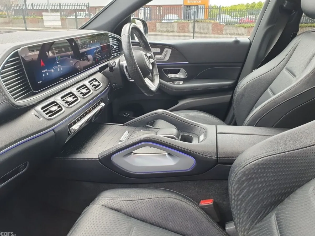 Mercedes-Benz GLE SUV, Diesel Plug-in Hybrid, 2024, Black