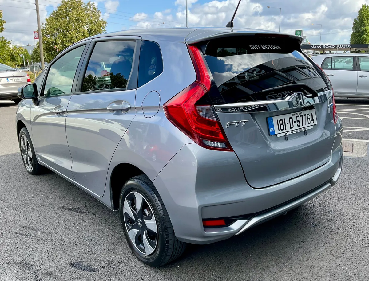 Honda Fit Hatchback, Petrol Hybrid, 2018, Silver