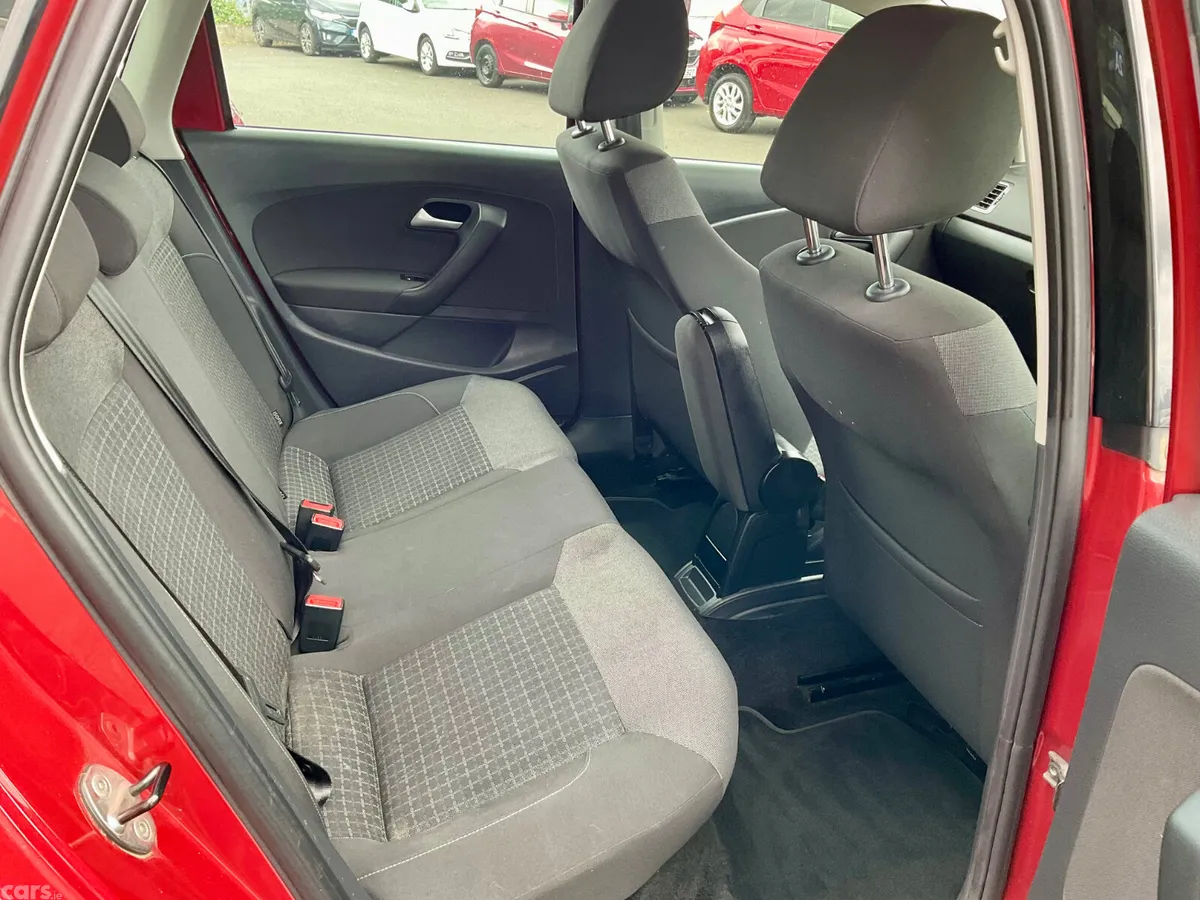 Volkswagen Polo Hatchback, Petrol, 2015, Red