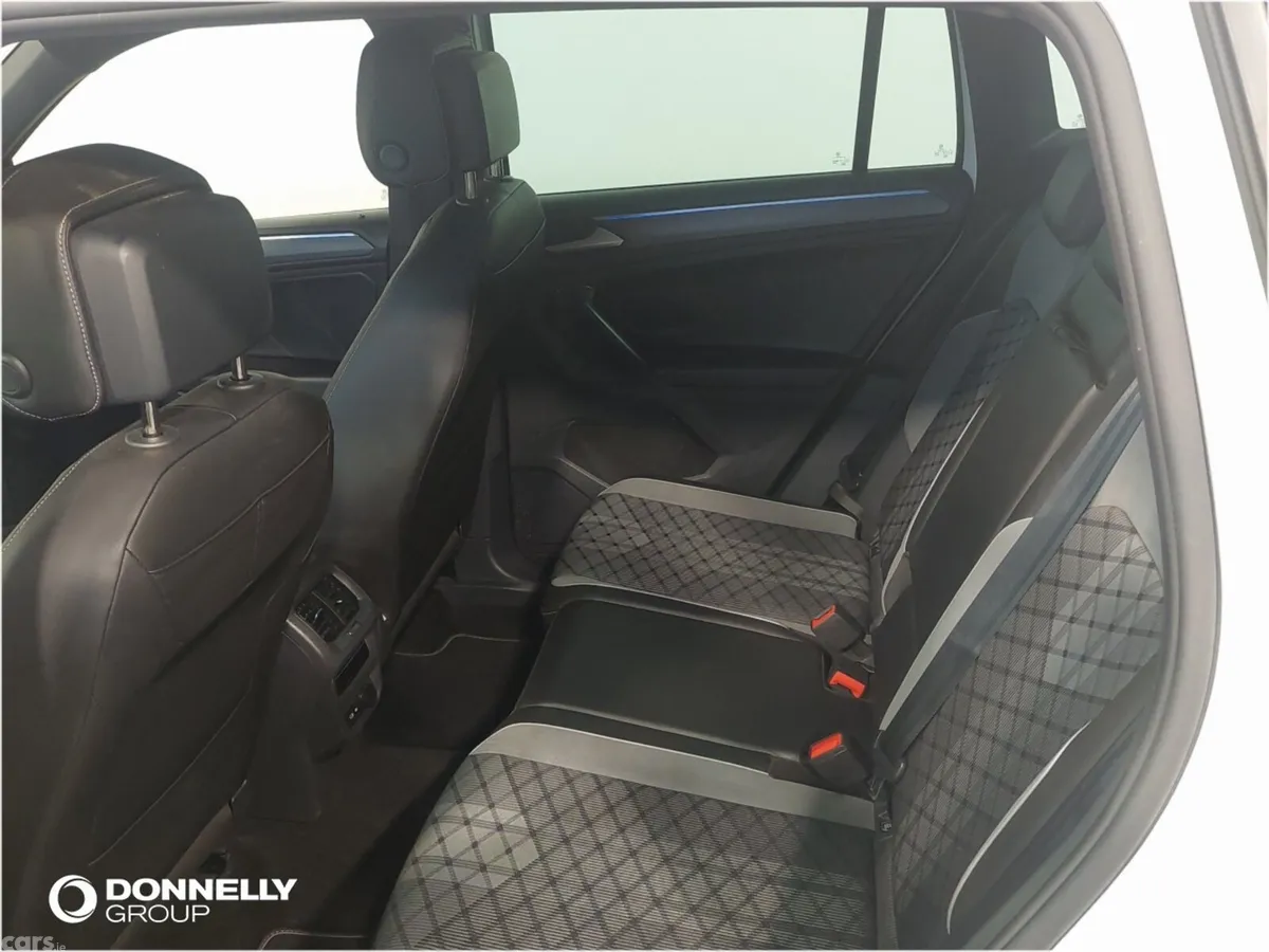Volkswagen Tiguan Estate, Diesel, 2022, White