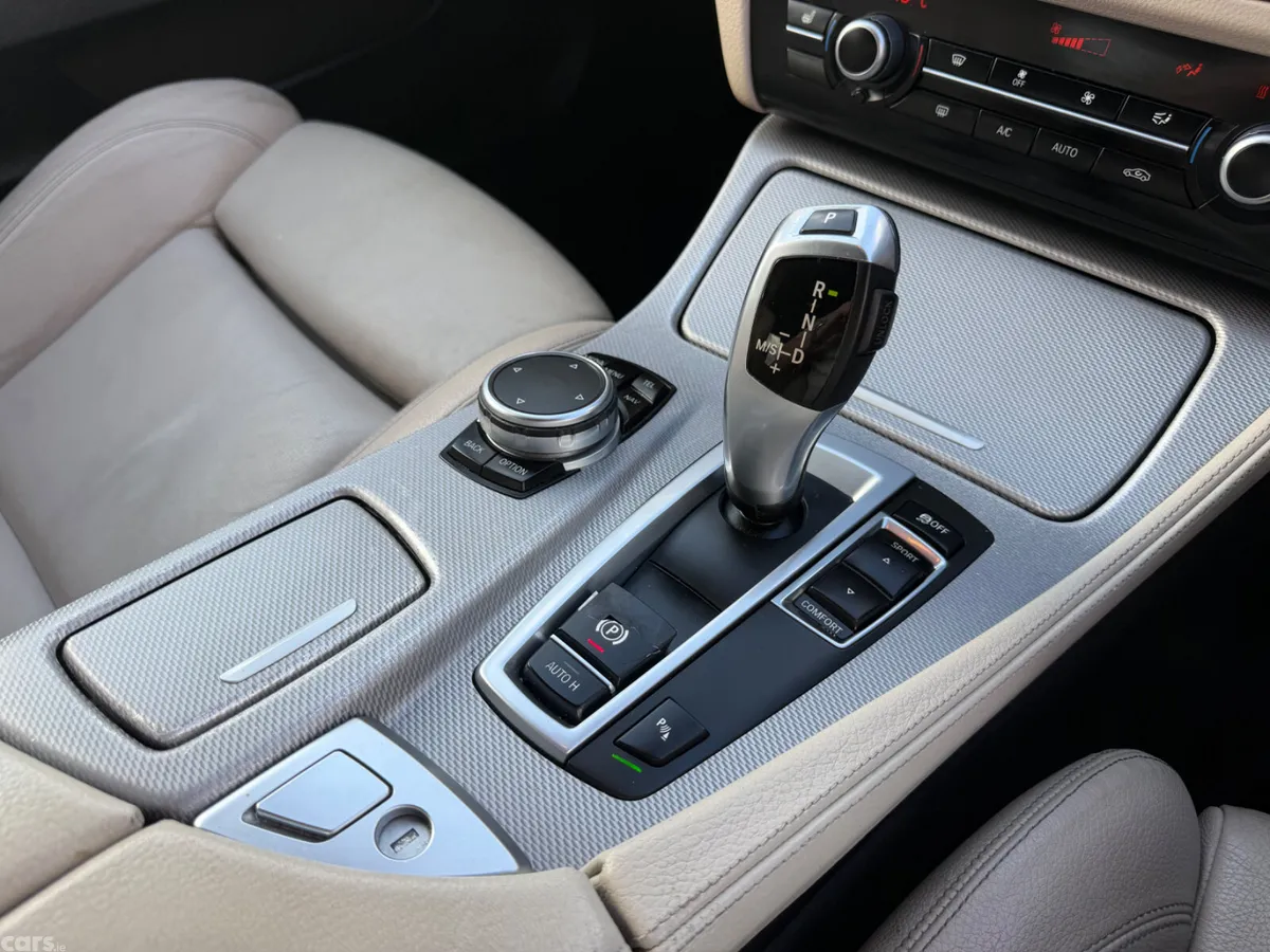 BMW 5-Series Saloon, Diesel, 2015, Black