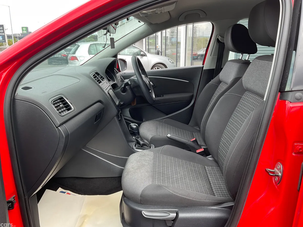 Volkswagen Polo Hatchback, Petrol, 2016, Red