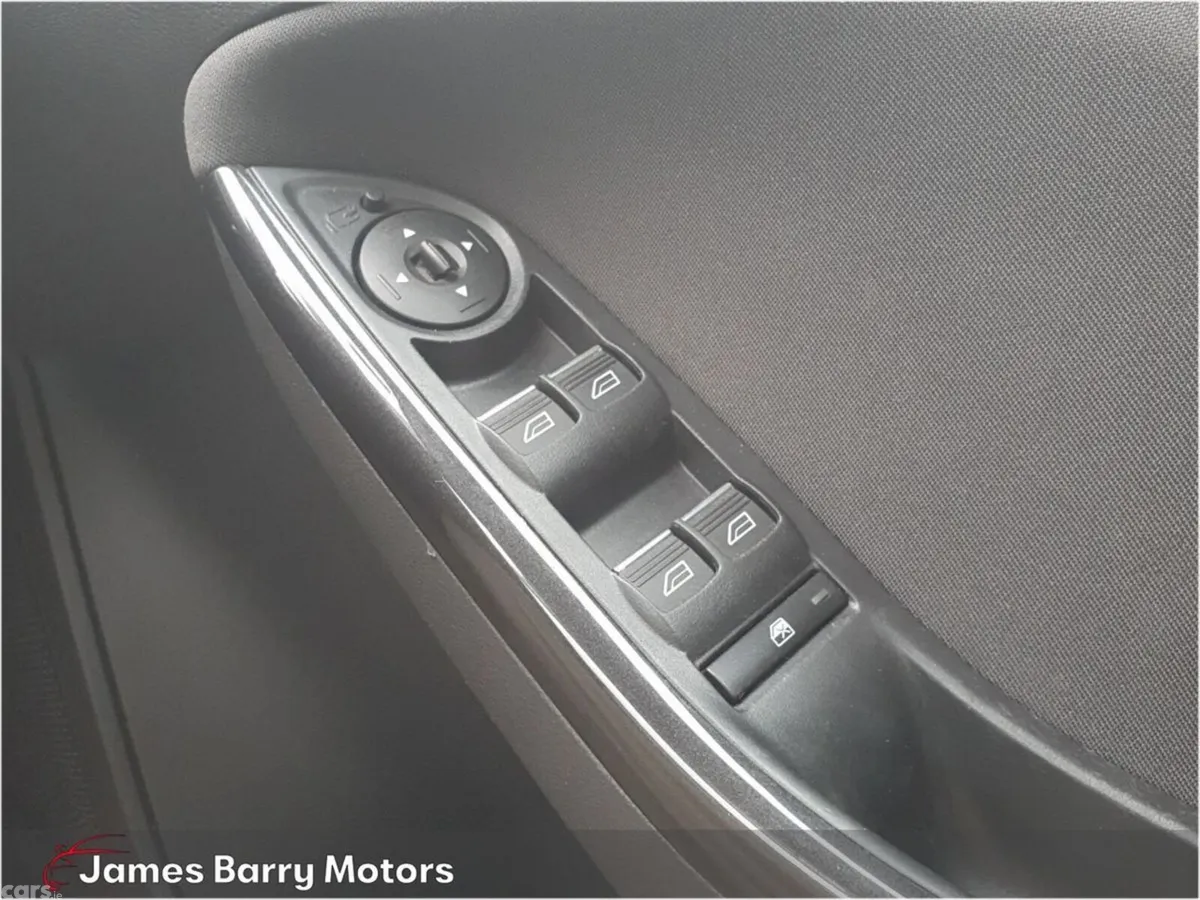 Ford Focus Hatchback, Diesel, 2016, Grey