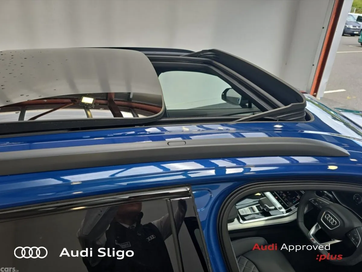 Audi Q7 SUV, Petrol Plug-in Hybrid, 2026, Blue