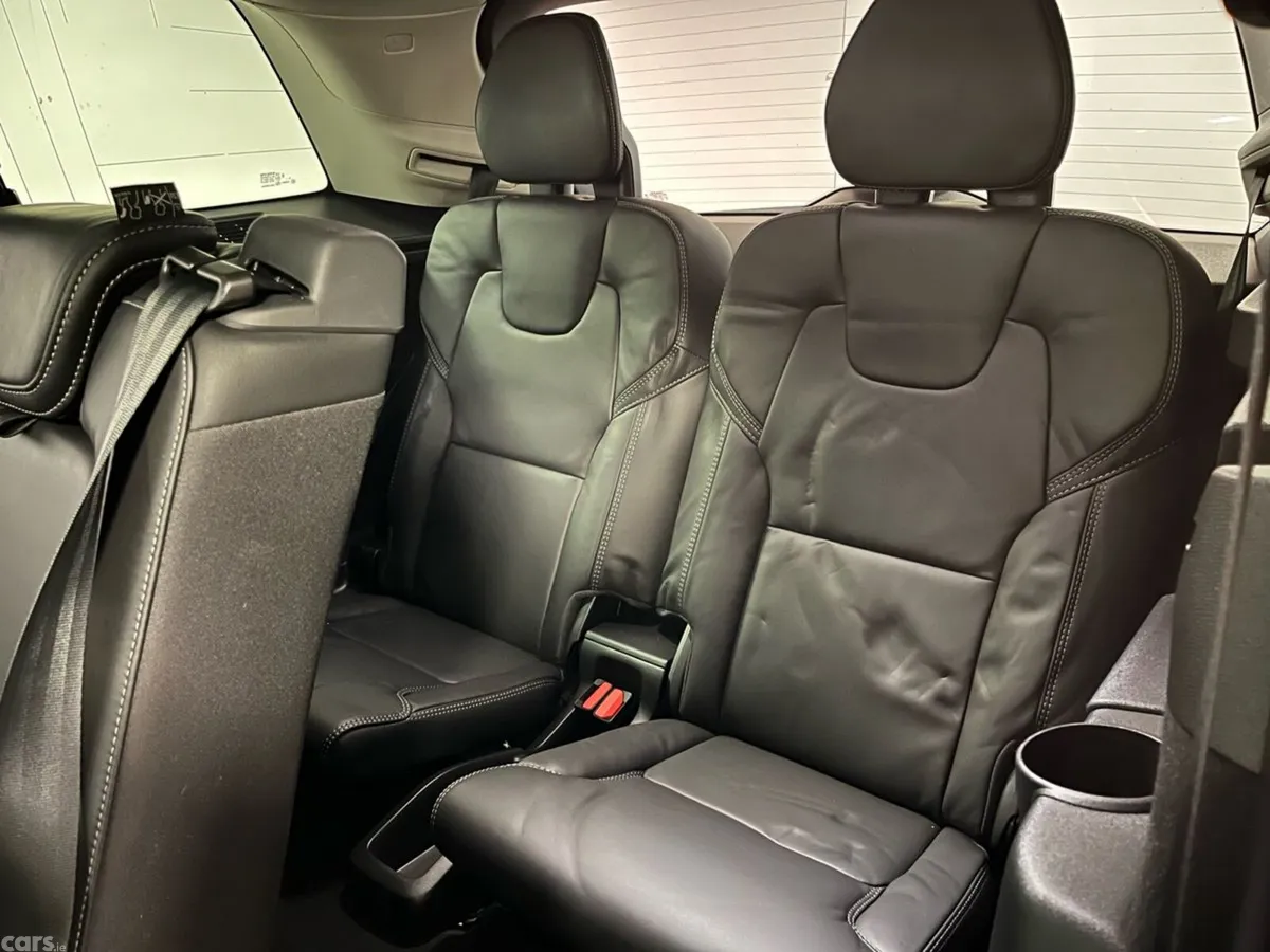 Volvo XC90 SUV, Petrol Hybrid, 2024, Grey