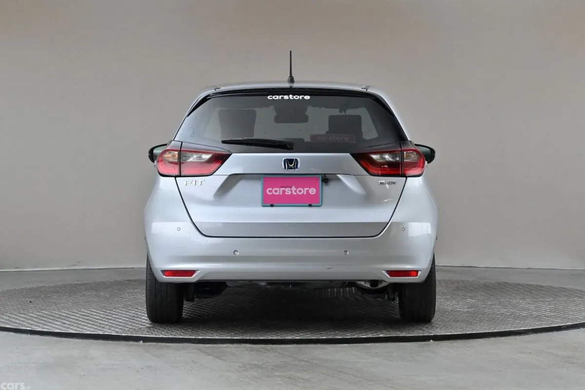 Honda Fit Hatchback, Petrol Hybrid, 2023, Silver