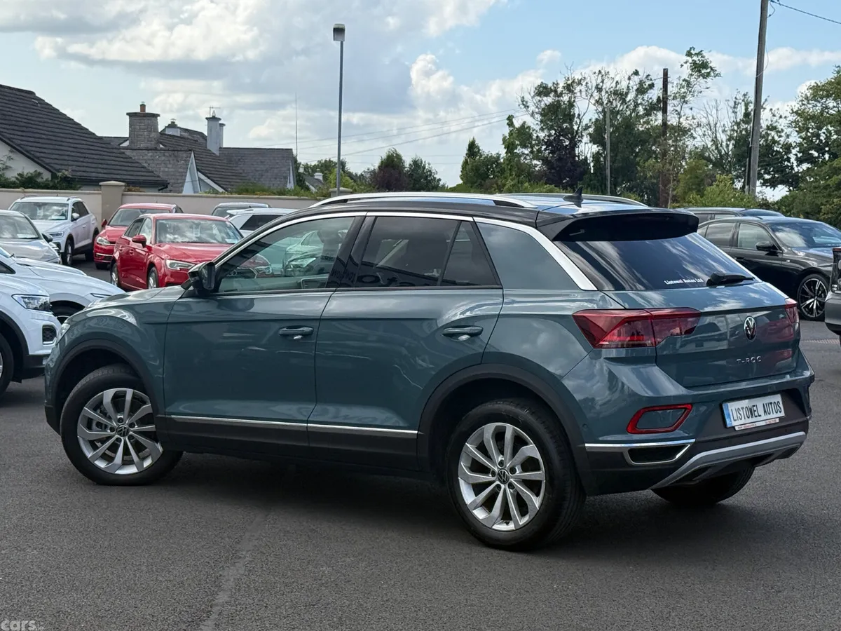 Volkswagen T-Roc SUV, Diesel, 2023, Green