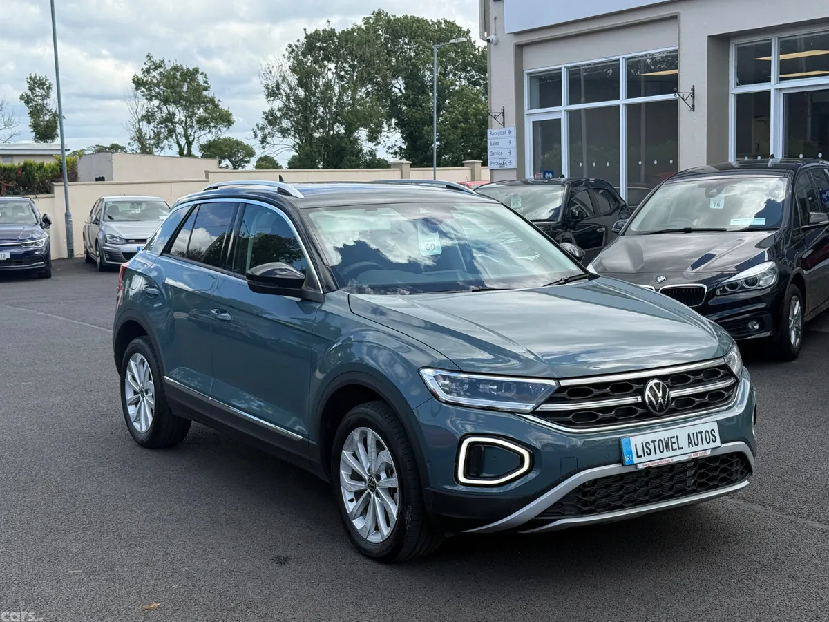 Volkswagen T-Roc SUV, Diesel, 2023, Green