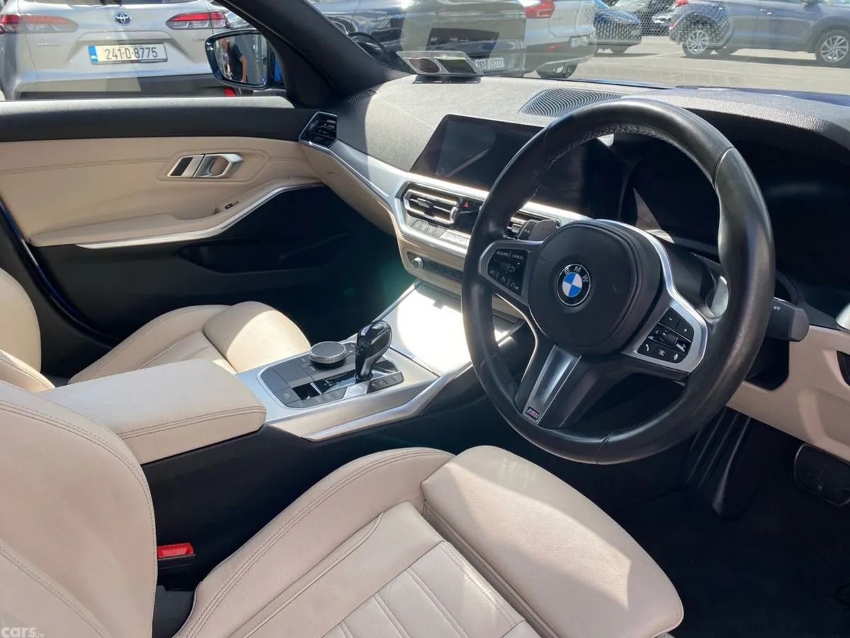 BMW 3-Series Saloon, Petrol Plug-in Hybrid, 2020, Blue