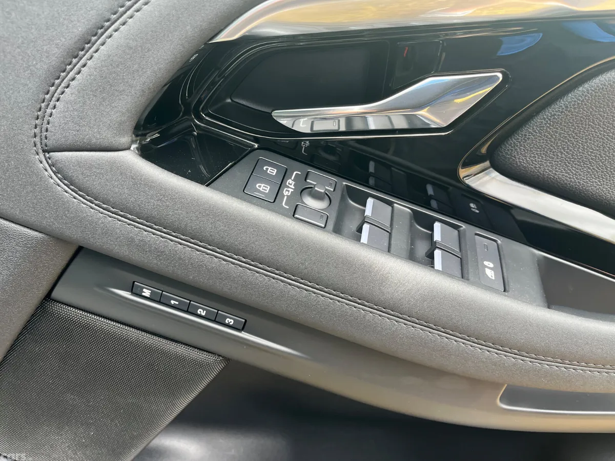 Land Rover Range Rover Evoque SUV, Petrol Plug-in Hybrid, 2022, Grey