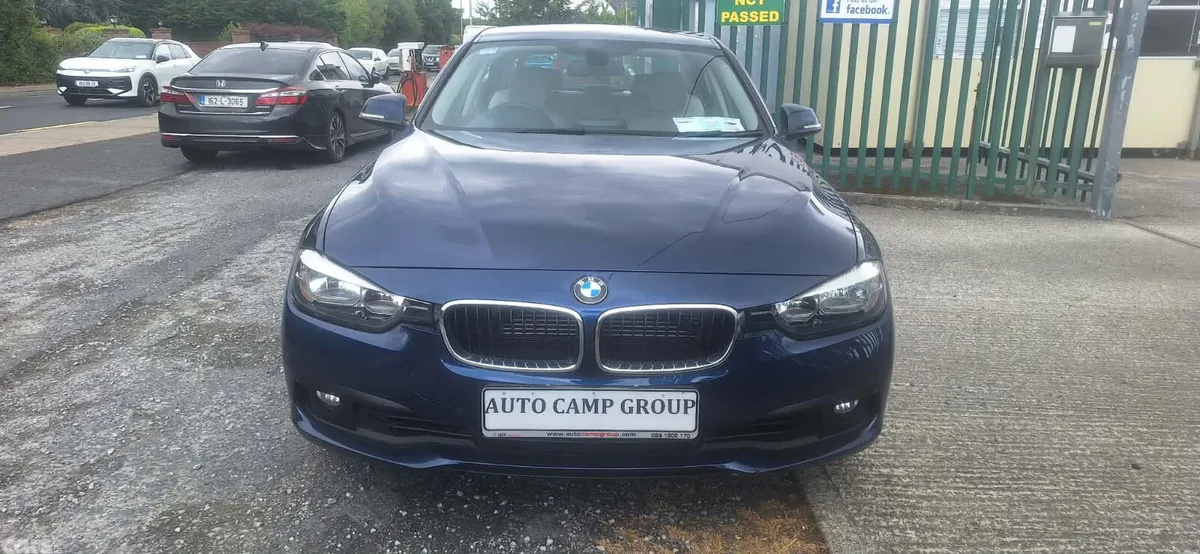 BMW 3-Series Saloon, Petrol Plug-in Hybrid, 2017, Blue