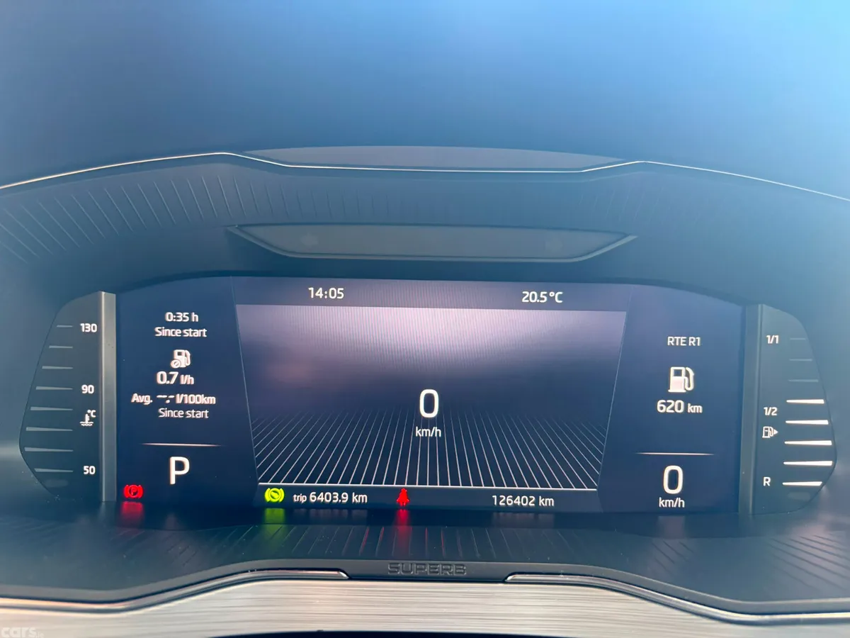 Skoda Superb Saloon, Diesel, 2022, Grey
