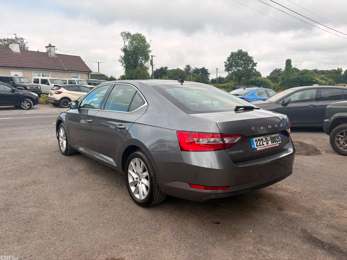 Skoda Superb Saloon, Diesel, 2022, Grey