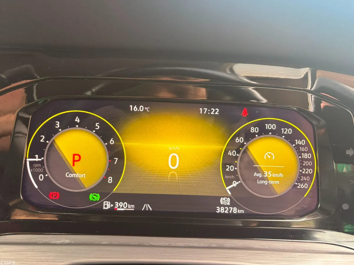 Volkswagen Golf Hatchback, Petrol, 2021, Gold