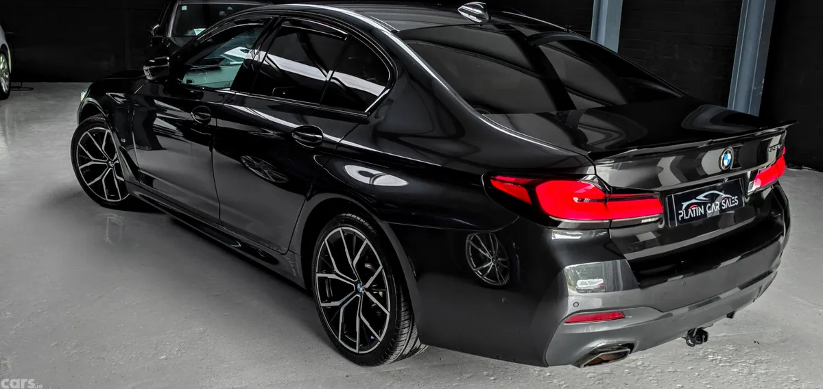 BMW 5-Series Saloon, Petrol Plug-in Hybrid, 2020, Grey