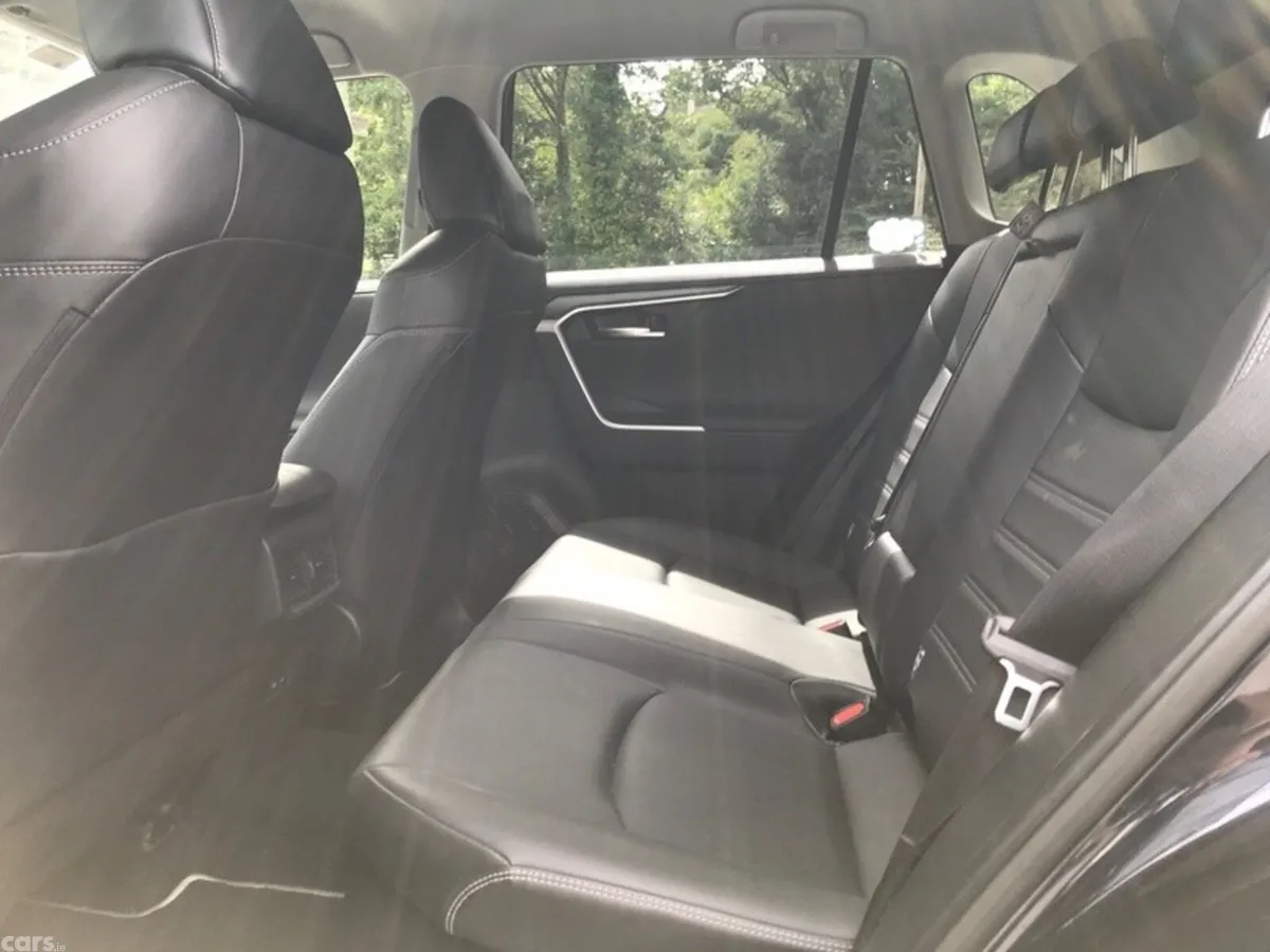 Toyota RAV4 SUV, Petrol Hybrid, 2024, Blue