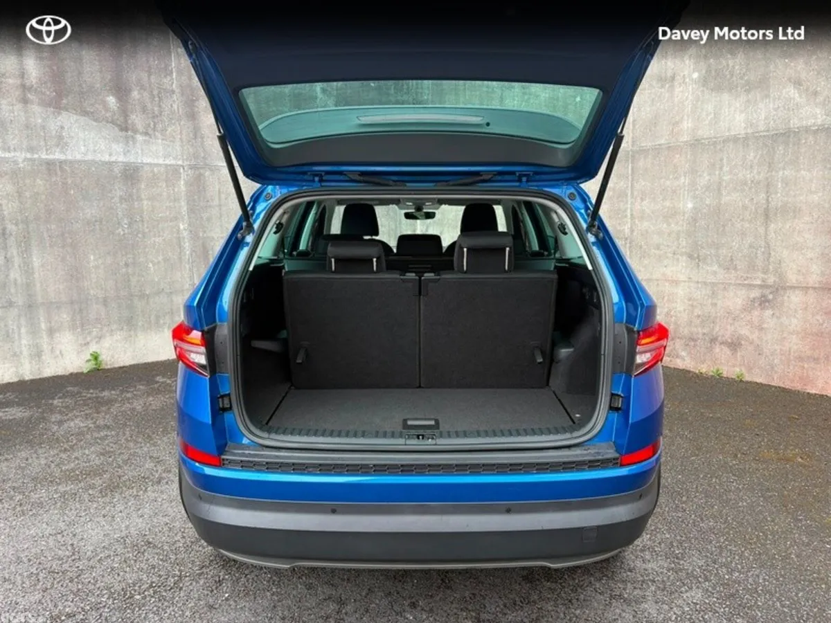 Skoda Kodiaq Estate, Diesel, 2022, Blue