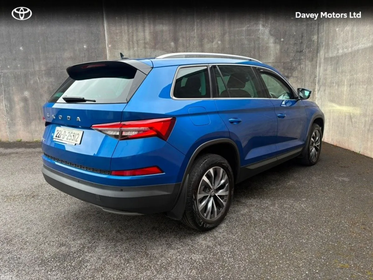 Skoda Kodiaq Estate, Diesel, 2022, Blue
