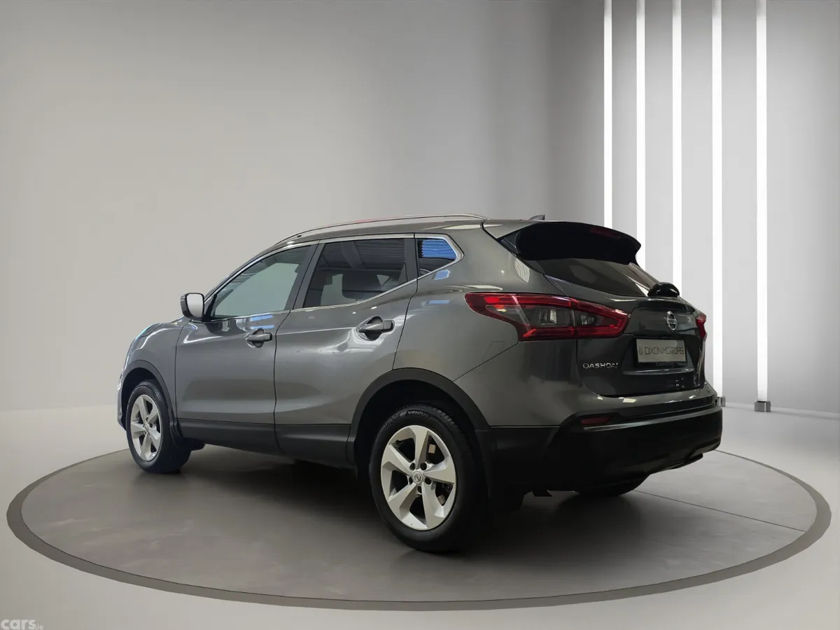Nissan Qashqai MPV, Petrol, 2020, Grey